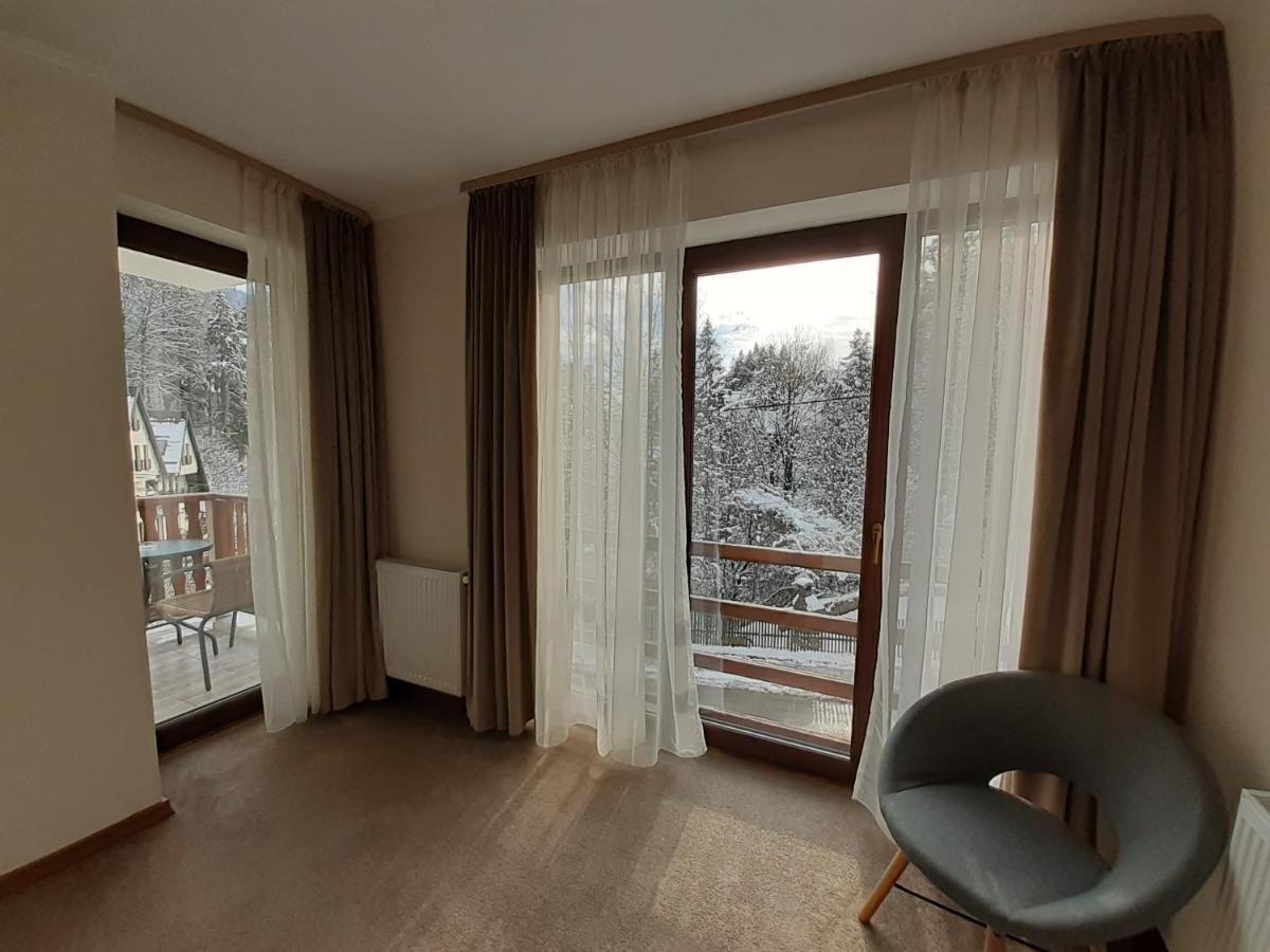 Lanobila Hotel Sinaia Exterior photo